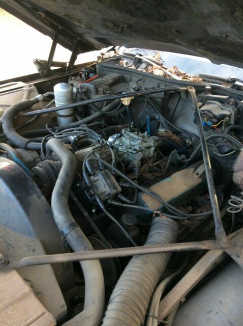 Cadillac DeVille Coupe 1977 image number 7