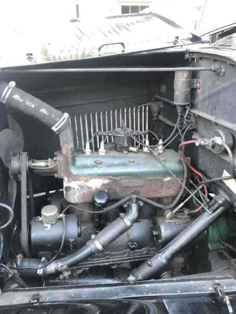 Ford Briggs Half Leatherback Fordor 1929 image number 22