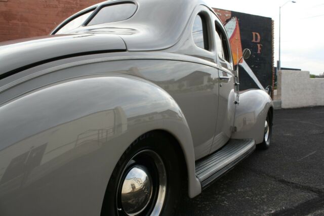Ford deluxe 1940 image number 20