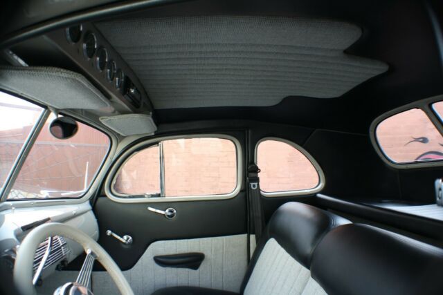 Ford deluxe 1940 image number 38