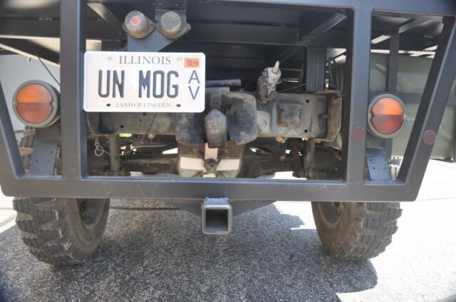 Mercedes-Benz Unimog 1971 image number 6