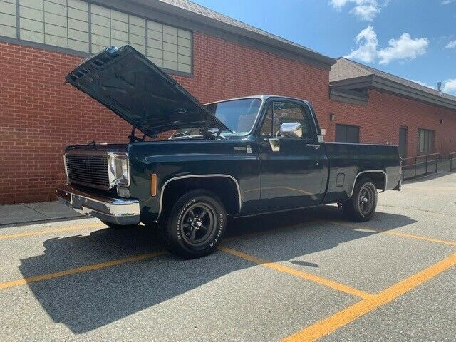 Chevrolet C-10 1975 image number 26