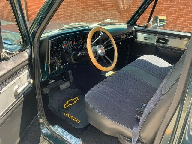 Chevrolet C-10 1975 image number 38