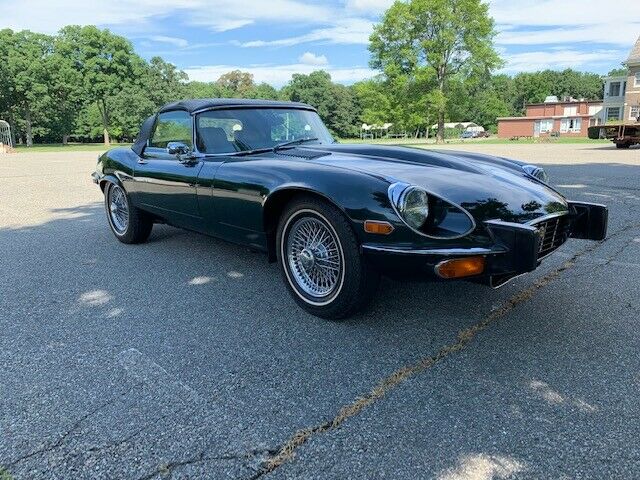 Jaguar XK 1974 image number 32