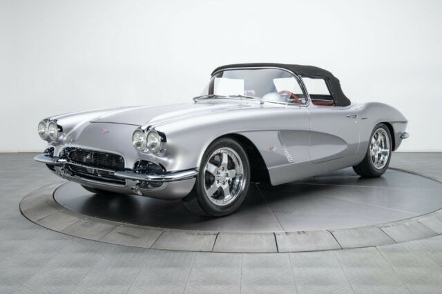 Chevrolet Corvette 1962 image number 4