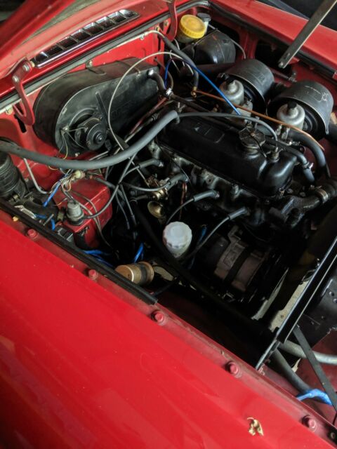 MG MGB 1974 image number 18