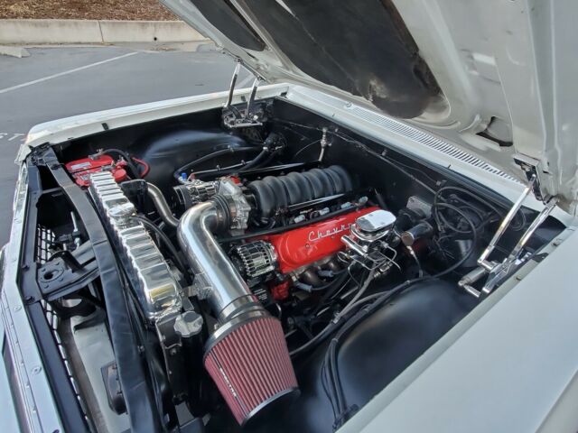 Chevrolet Impala 1963 image number 44