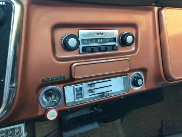 Chevrolet Cheyenne 1972 image number 44