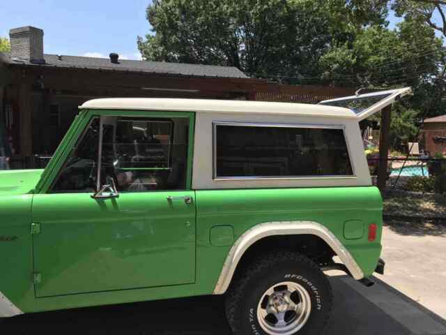 Ford Bronco 1977 image number 4
