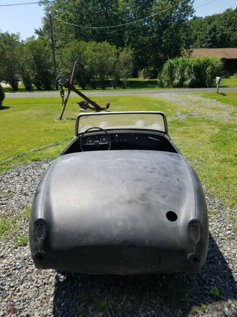 Austin-Healey Sprite 1960 image number 2