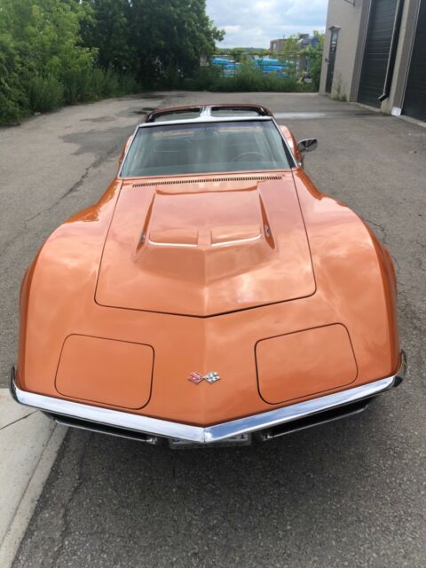 Chevrolet Corvette 1971 image number 2