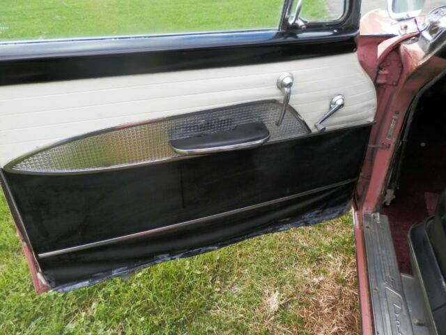 Dodge Royal Lancer Hardtop - Hemi V8 1955 image number 11