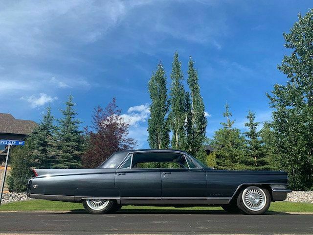 Cadillac Fleetwood 1963 image number 15