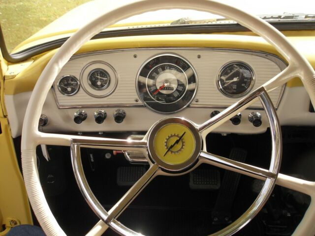Ford F-250 1963 image number 32