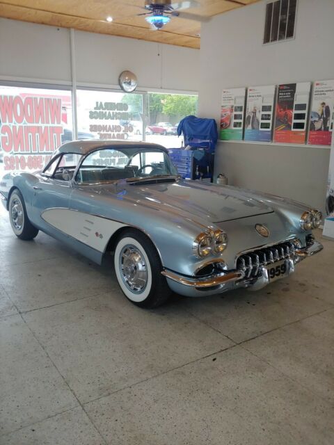 Chevrolet Corvette 1959 image number 0