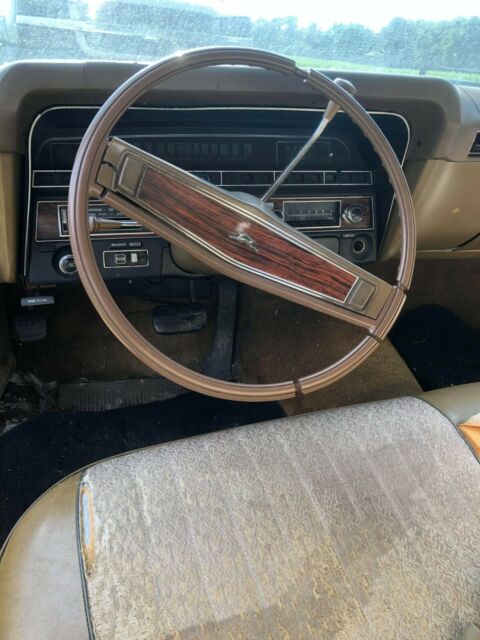 Chevrolet Impala 1969 image number 13