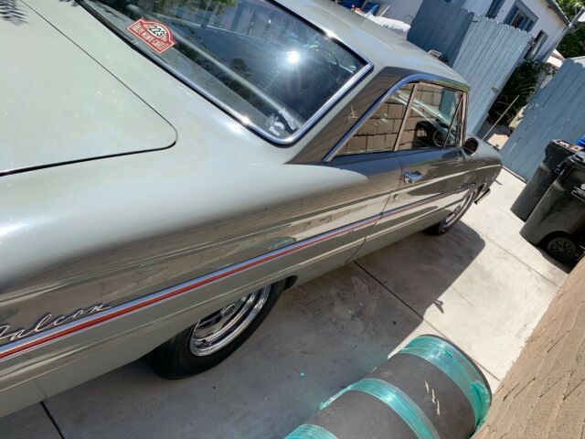 Ford Falcon 1963 image number 4