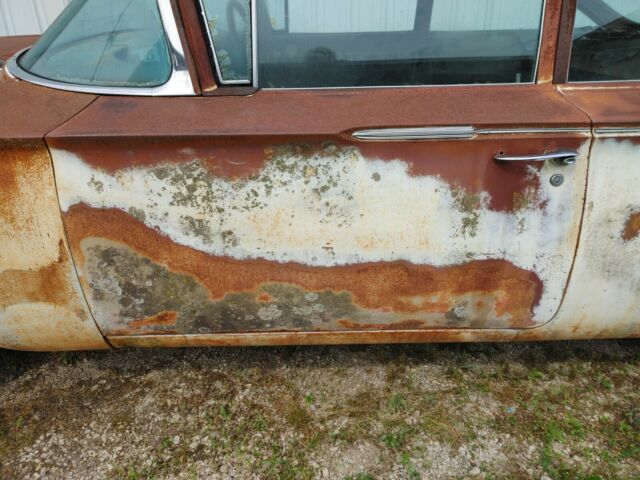 Chevrolet Bel Air/150/210 1960 image number 16