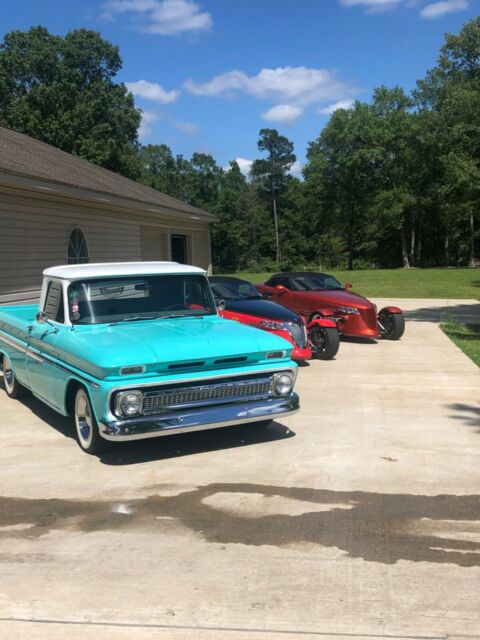Chevrolet C-10 1965 image number 19