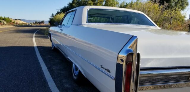 Cadillac DeVille 1966 image number 3