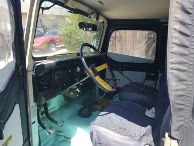 Toyota Land Cruiser 40 1975 image number 20