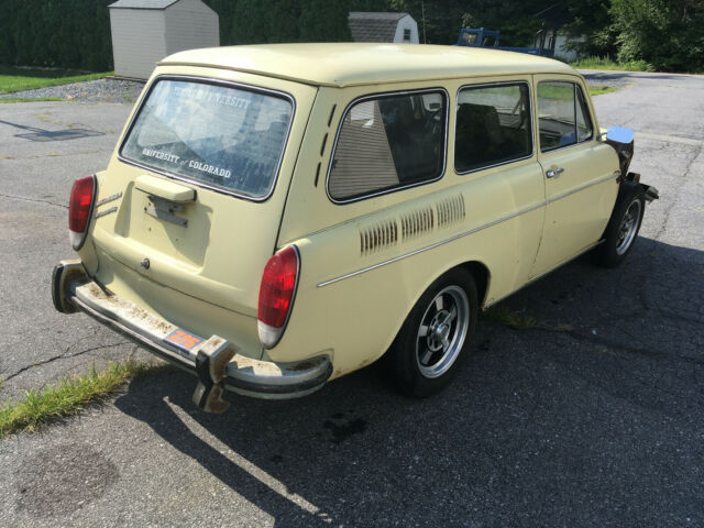 Volkswagen Squareback 1972 image number 5
