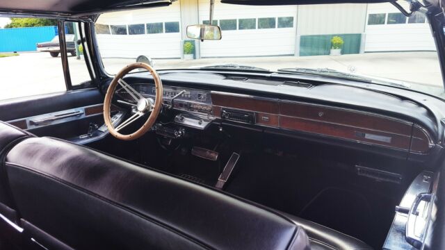 Chrysler Imperial 1966 image number 16