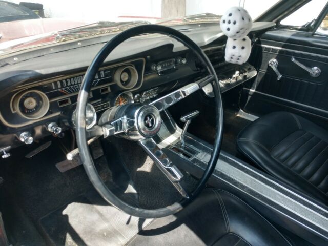 Ford Mustang 1965 image number 27