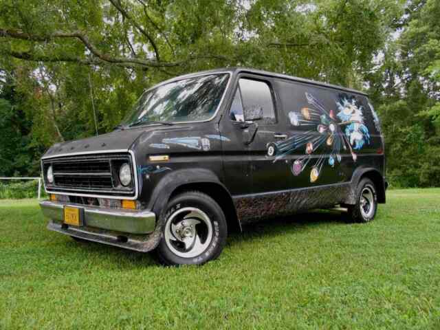 Ford Econoline 1977 image number 2