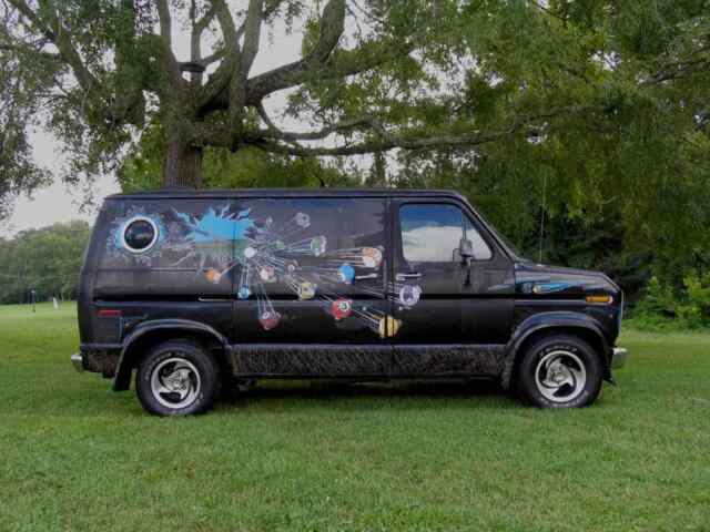 Ford Econoline 1977 image number 27