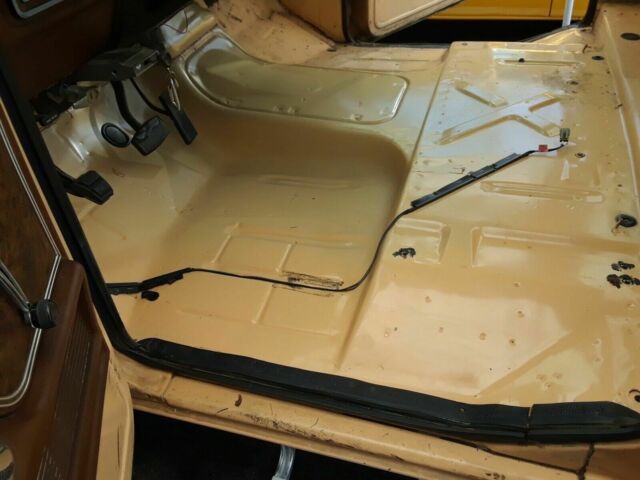 Ford F350 1978 image number 22