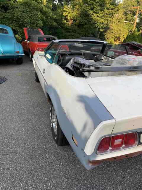 Ford Mustang 1973 image number 20