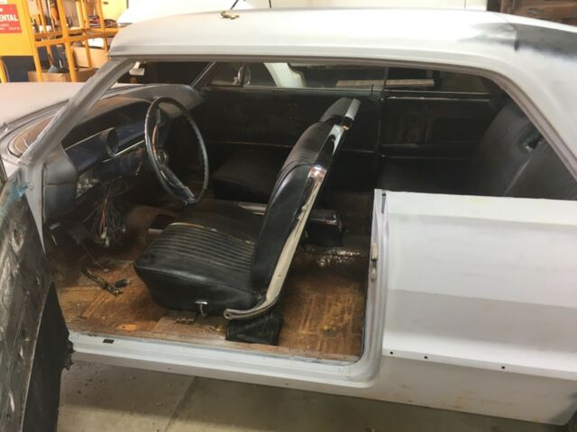Chevrolet Impala 1963 image number 4