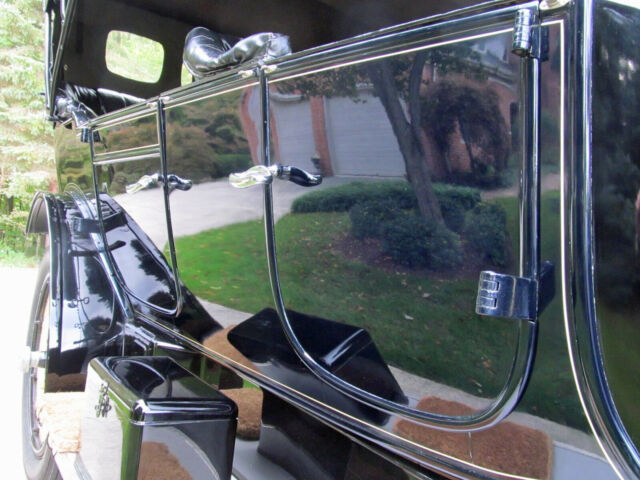 Packard Twin Six 1915 image number 21