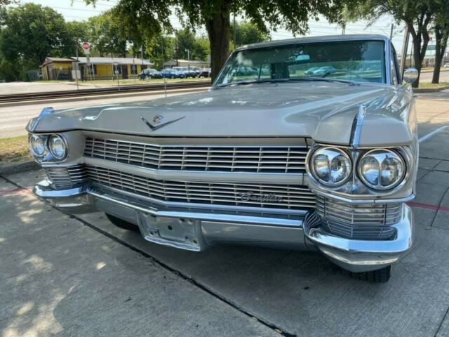 Cadillac DeVille 1964 image number 25