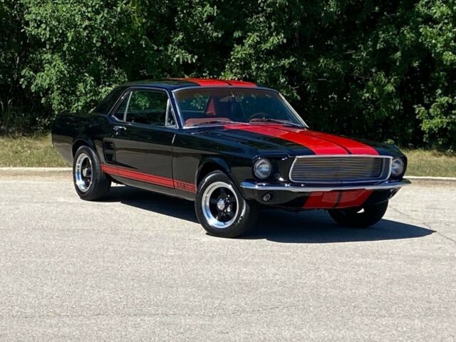 Ford Mustang 1967 image number 29