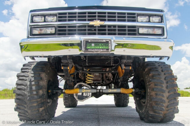 Chevrolet C/K Pickup 3500 1977 image number 26