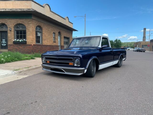 Chevrolet C-10 1968 image number 2
