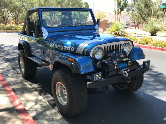 Jeep Renegade 1976 image number 4