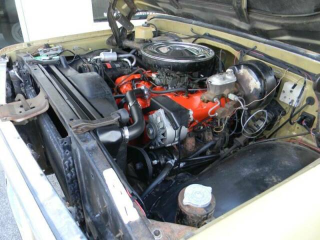Chevrolet Suburban 1970 image number 8