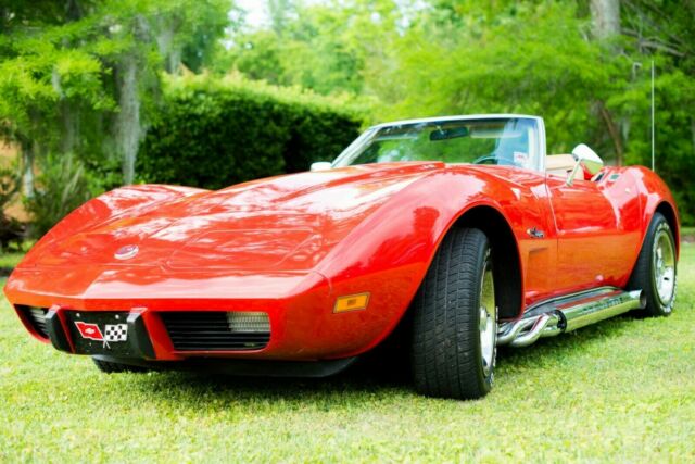 Chevrolet Corvette 1975 image number 36