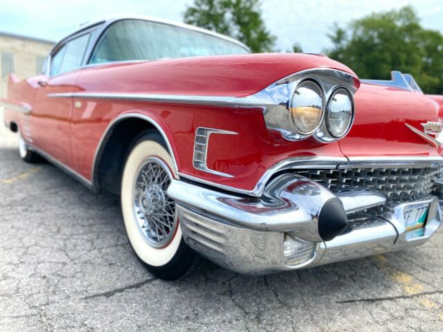 Cadillac DeVille 1958 image number 18