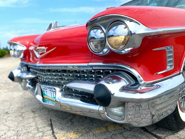 Cadillac DeVille 1958 image number 40