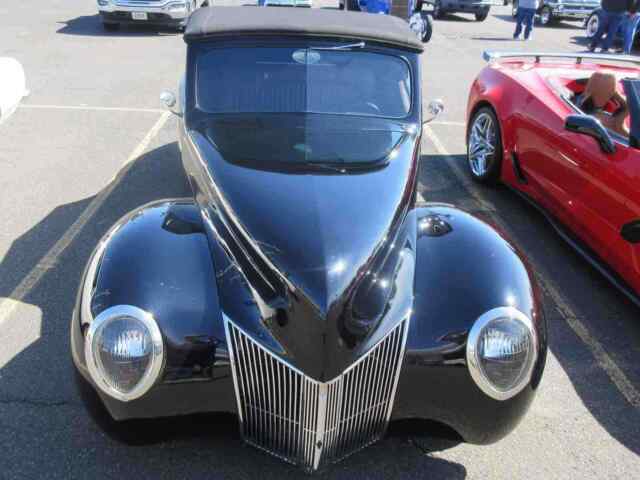 Ford Deluxe 1939 image number 4