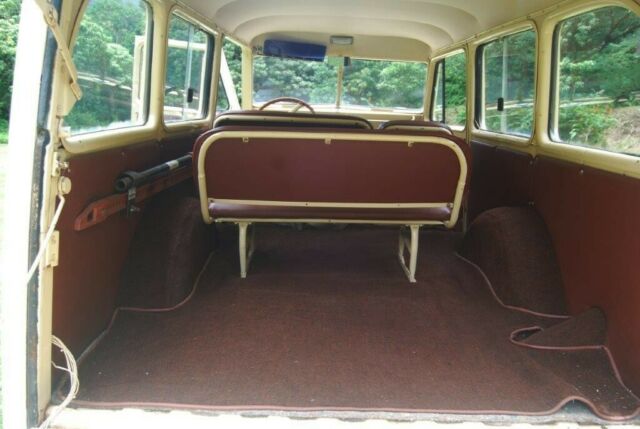 Willys Station Wagon 1949 image number 36
