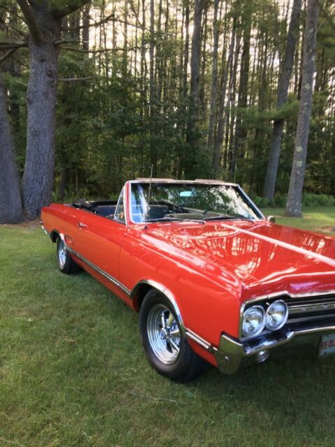 Oldsmobile 442 1965 image number 0