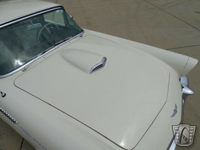 Ford Thunderbird 1957 image number 31