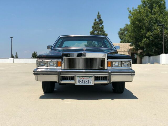 Cadillac DeVille 1978 image number 13