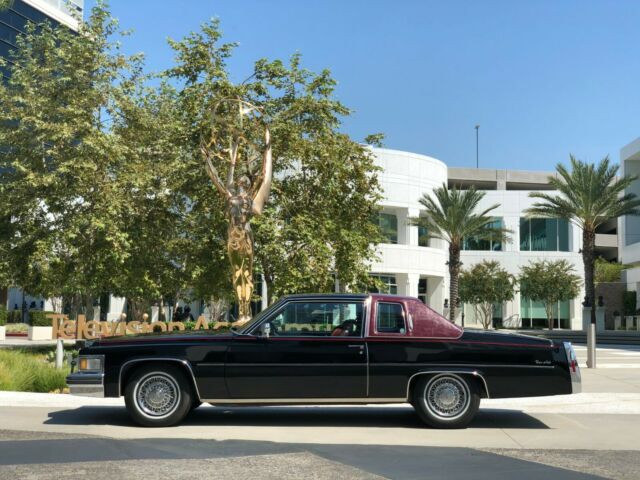 Cadillac DeVille 1978 image number 24