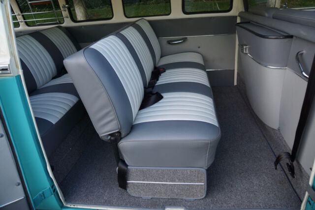 Volkswagen 23 Window Samba Bus Conversion 1975 image number 23